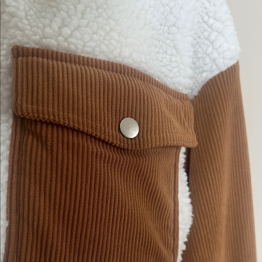 EUC Cozy White and Brown Teddy Jacket - Picture 7 of 11